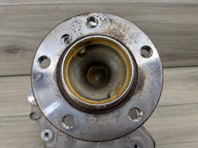 12-18 OEM BMW F30 F31 RWD Front Right Passenger Hub Knuckle Wheel Bearing