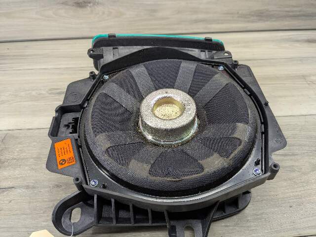 19-25 OEM BMW G20 G22 G23 G42 G80 G82 M3 Left Driver Sub Subwoofer Audio Speaker