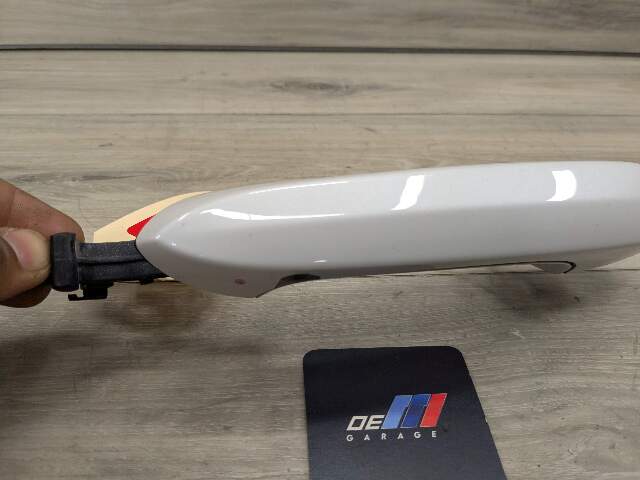 18-24 OEM BMW G01 G02 X3 X4 REAR Left Driver Door Handle COMFORT White