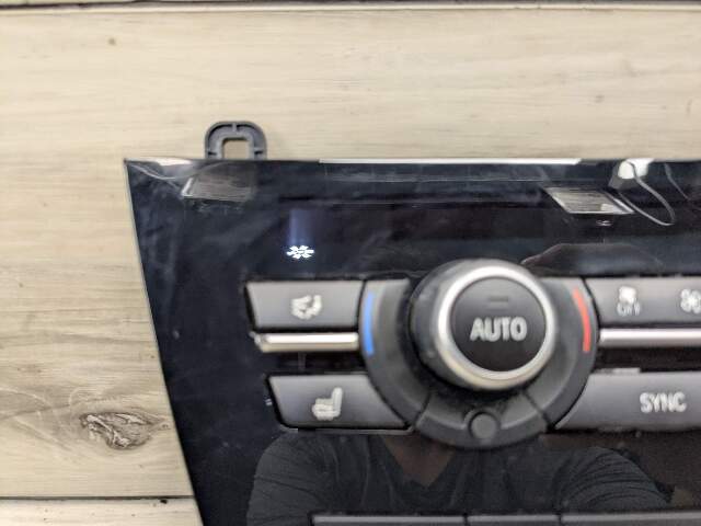 14-19 OEM BMW F15 F85 X5 F16 F86 X6 AC Heater Control Panel Radio Media Switch