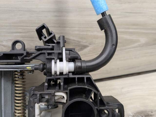 OEM BMW F15 F39 F48 X5 REAR Right Passenger Side Door Handle Lock Latch Actuator