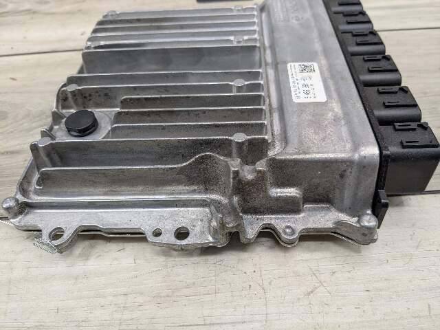 OEM BMW F22 F23 F30 F32 F33 F36 DME ECU B46 Engine Control Module Computer 8.4.1