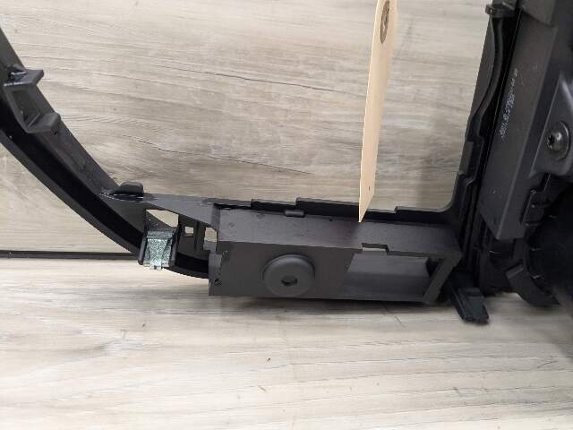 OEM BMW F30 F80 F82 F83 M3 M4 LCI Center Console Cup Holder Ash Tray Trim Cover