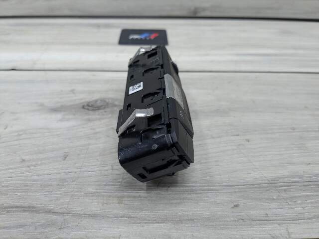 OEM BMW G20 G22 G23 G26 G42 G80 G82 G83 Headlight Control Switch Light Module