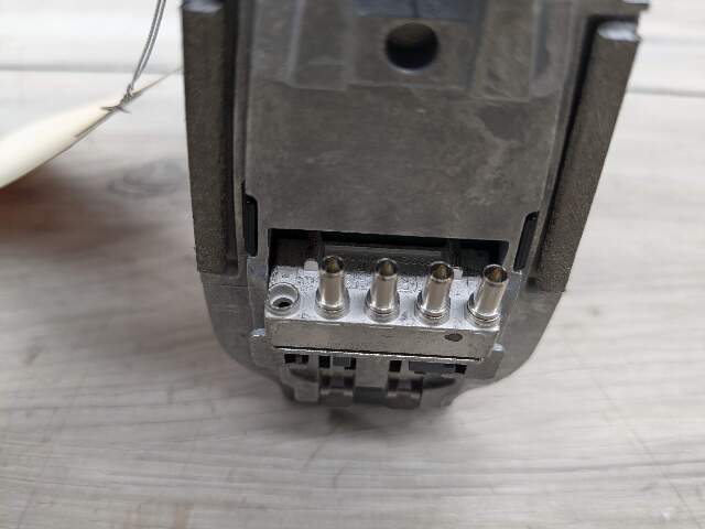 OEM BMW F97 F98 G01 G02 G05 G06 G07 G20 G30 Roof Shark Fin Radio Antenna Module