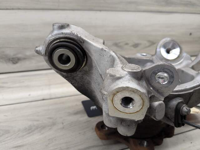 OEM BMW G42 230 M240 REAR Right Passenger Side Knuckle Wheel Hub Spindle Bearing
