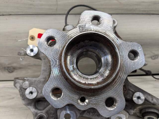 22-25 OEM BMW G42 230 M240 REAR Left Driver Knuckle Wheel Hub Spindle Bearing