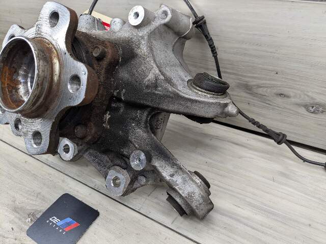 22-25 OEM BMW G42 230 M240 REAR Left Driver Knuckle Wheel Hub Spindle Bearing