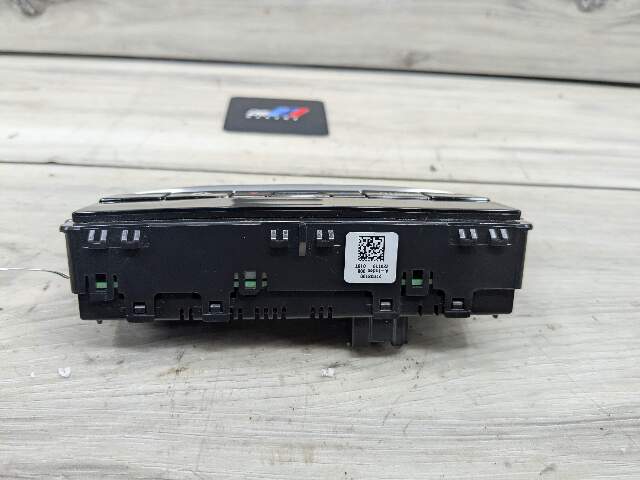 19-25 OEM BMW G20 G22 G23 G26 G42 AC Rear Heater Climate Control Switch Panel