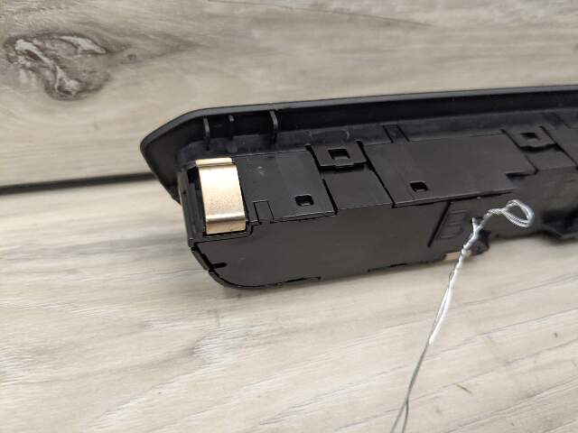 OEM BMW G20 G22 G23 G80 G82 G83 M3 M4 Control Panel Radio Media Buttons Control