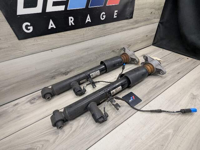 22-25 OEM BMW G42 M240iX AWD REAR Left Right Side Strut Shock Absorber PAIR 15k