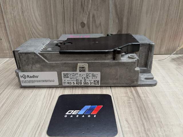 OEM BMW G20 G22 G23 G80 G82 G83 Radio Audio Sound Amplifier Control Module SDARS