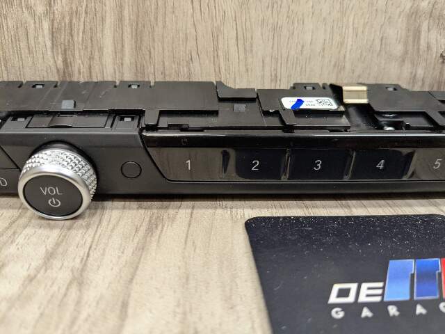 OEM BMW G20 G22 G23 G80 G82 G83 M3 M4 Control Panel Radio Media Buttons Control