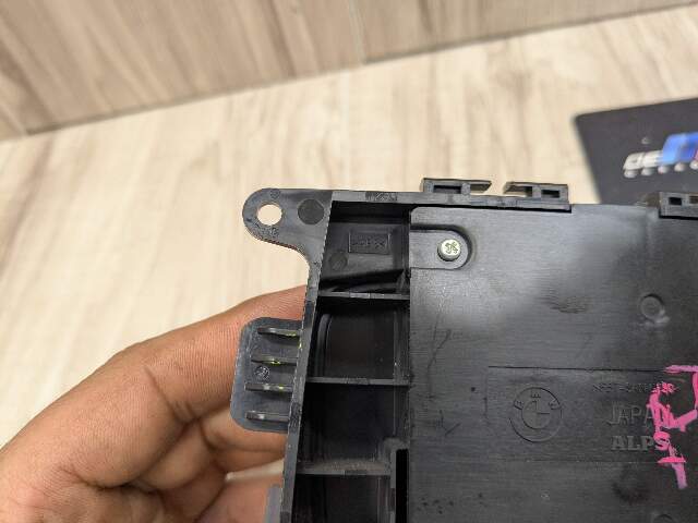 OEM BMW G01 G02 G20 M340 X3 Front Passenger Right Seat Adjustment Control Switch