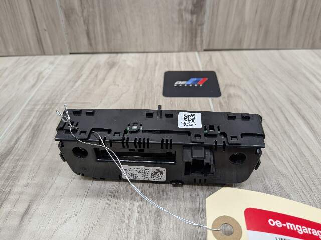 OEM BMW G20 G22 G23 G26 G80 G82 G83 Rear AC Air Climate Control Switch Module