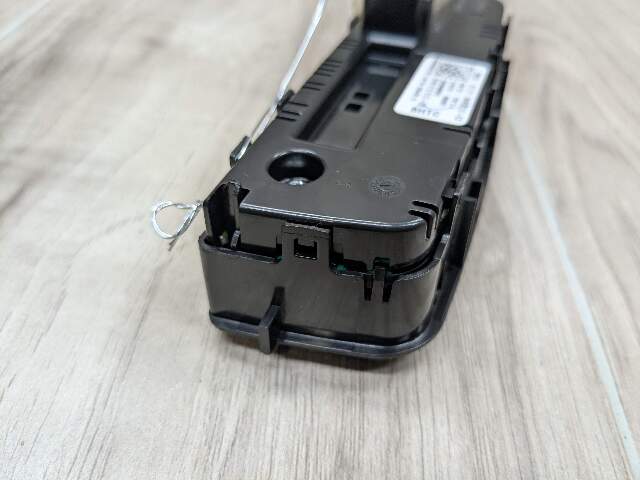 OEM BMW G20 G22 G23 G26 G80 G82 G83 Rear AC Air Climate Control Switch Module