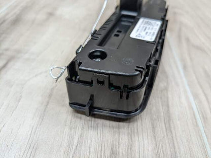 OEM BMW G20 G22 G23 G26 G80 G82 G83 Rear AC Air Climate Control Switch Module