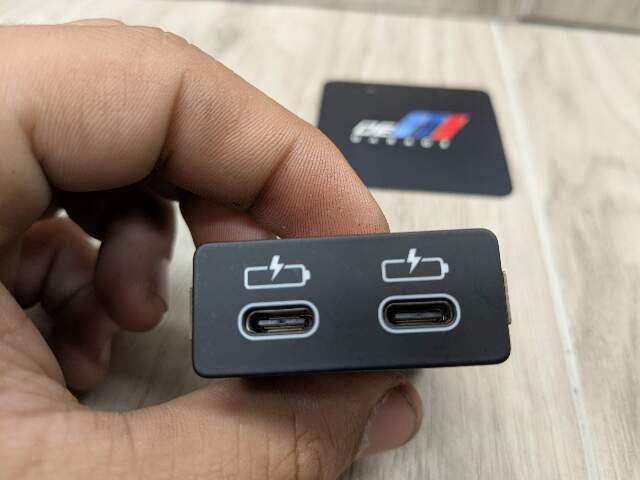 OEM BMW G01 G02 G11 G12 G20 G30 F97 USB Type C Charger Port Socket Connector