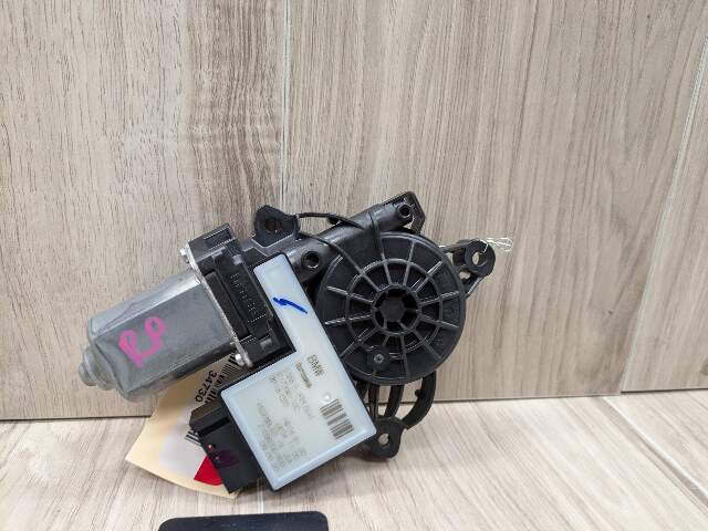 OEM BMW G20 G80 330 M340 REAR Right Passenger Side Door Window Regulator Motor