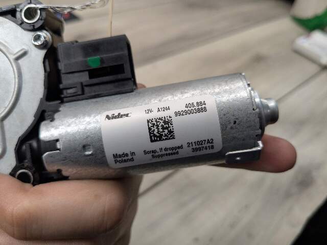 OEM BMW G20 G22 G26 G42 G80 G82 G87 M2 M3 M4 Sunroof Moonroof Motor Drive Unit