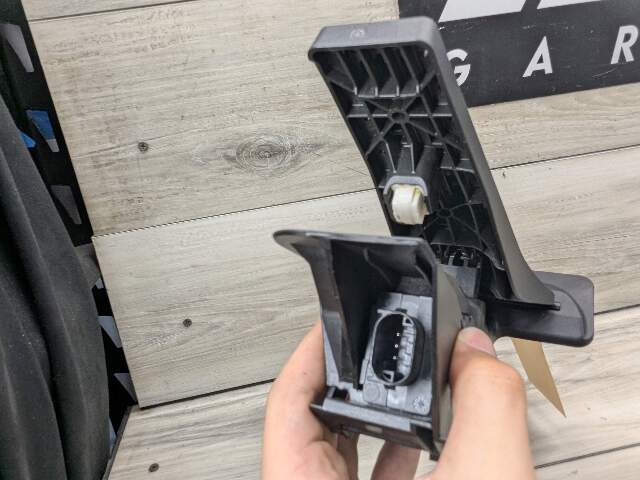19-25 OEM BMW G01 G20 G42 G80 G82 G83 G05 Accelerator Throttle Gas Pedal