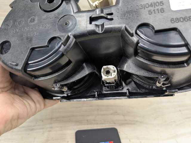 OEM BMW G20 G22 G23 G26 G80 G82 M3 Center Console Cup Holder Storage Compartment