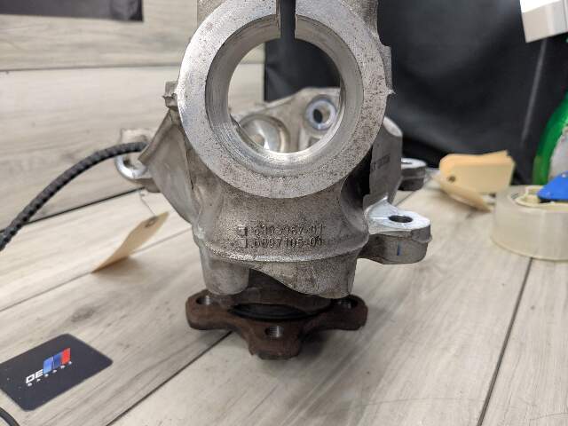 22-25 OEM BMW G42 230iX M240iX AWD Front Left Driver Hub Spindle Knuckle Bearing