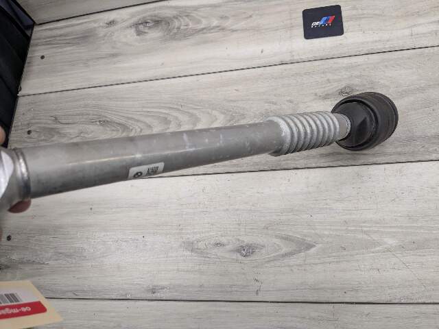 OEM BMW G20 G22 G23 G42 330 M340 430 M440 Steering Column Lower Joint Shaft