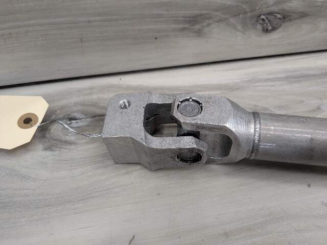 OEM BMW G20 G22 G23 G42 330 M340 430 M440 Steering Column Lower Joint Shaft