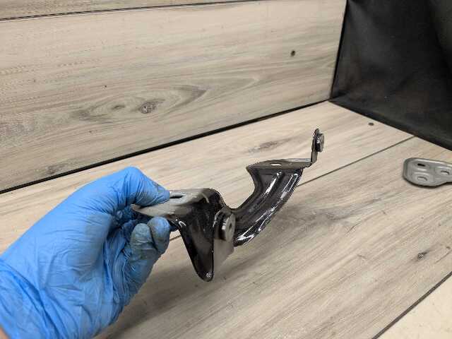 22-25 OEM BMW G42 230 M240 Front Left Fender Wing Holder Bracket SET