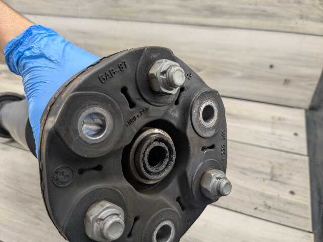 22-25 OEM BMW G42 M240iX Rear Driveshaft Drive Shaft Propeller L=1217,1 15k