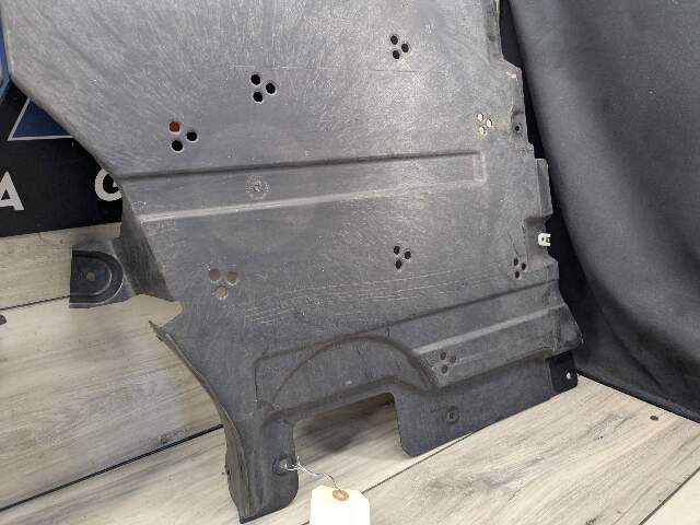 22-25 OEM BMW G42 230 M240 Left Right Gas Tank Under Shield Splash Guard Cover