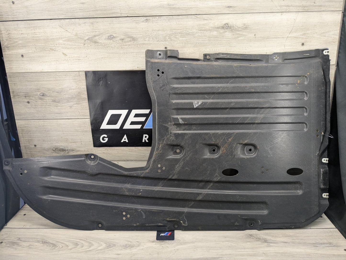 19-25 OEM BMW G20 G23 G26 G42 Center Underbody Underfloor Cover Splash Guard AWD