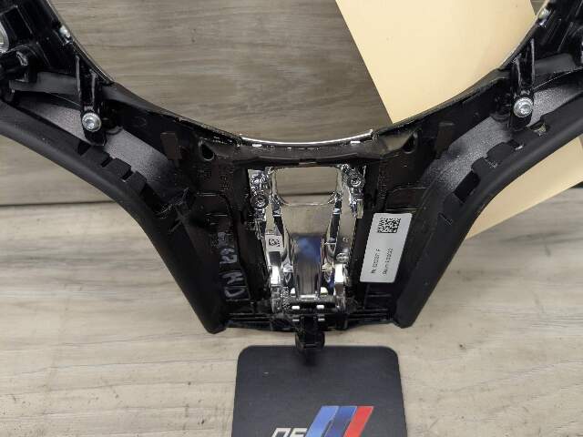 19-25 OEM BMW F44 G20 G22 G23 G29 G42 330 M340 M SPORT Steering Wheel Trim 15k