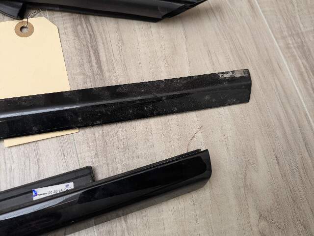 22-25 OEM BMW G42 G87 Right Passenger Side Door Belt Molding Trim SHADOW GLOSS