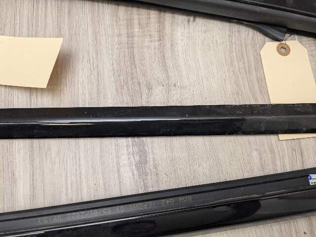 22-25 OEM BMW G42 G87 Right Passenger Side Door Belt Molding Trim SHADOW GLOSS
