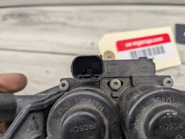 OEM BMW F01 F02 F06 F07 F10 F12 F13 M5 M6 Engine Water Heater Control Valve Pump