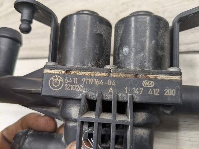 OEM BMW F01 F02 F06 F07 F10 F12 F13 M5 M6 Engine Water Heater Control Valve Pump