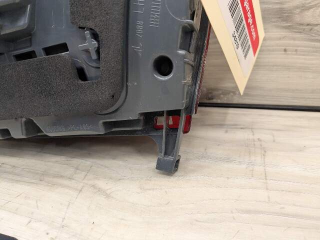 16-19 OEM BMW G11 G12 740 750 Rear Left Driver Side LED Inner Stop Tail Light