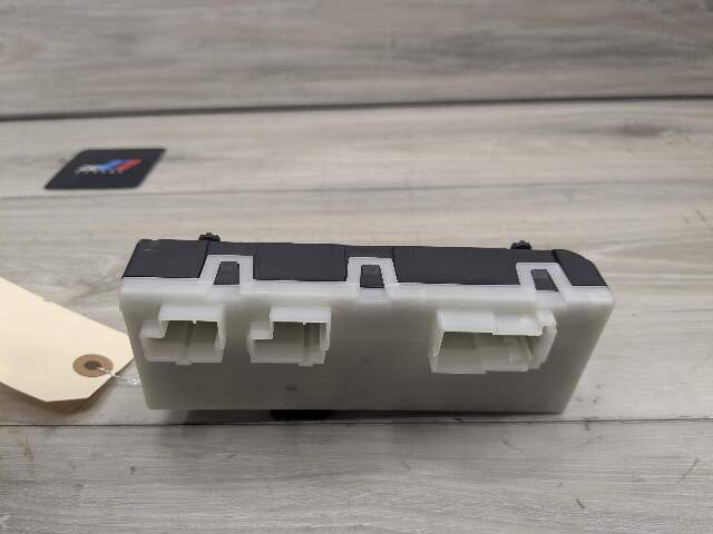 16-19 OEM BMW G11 G12 G30 F90 M5 740 750 Rear Trunk Lid Lift Control Module