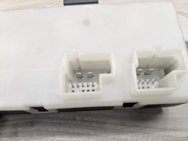 16-19 OEM BMW G11 G12 G30 F90 M5 740 750 Rear Trunk Lid Lift Control Module