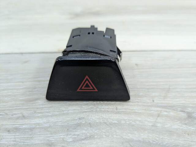 16-19 OEM BMW G12 G30 F90 M5 Center Hazard Warning Flasher Control Switch Module
