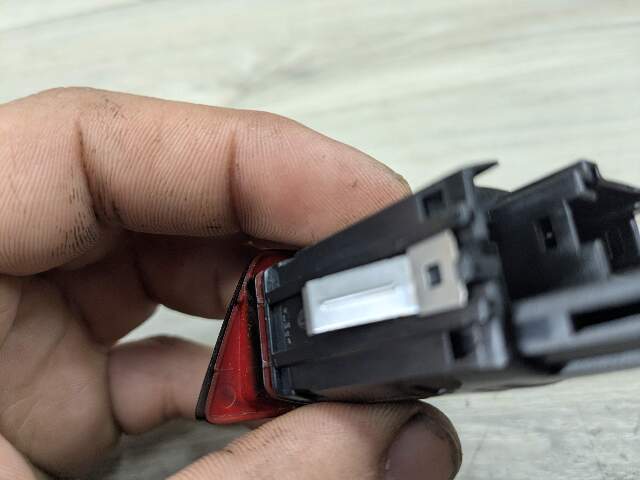 16-19 OEM BMW G12 G30 F90 M5 Center Hazard Warning Flasher Control Switch Module
