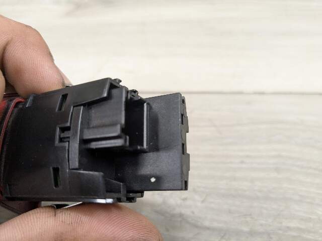 16-19 OEM BMW G12 G30 F90 M5 Center Hazard Warning Flasher Control Switch Module