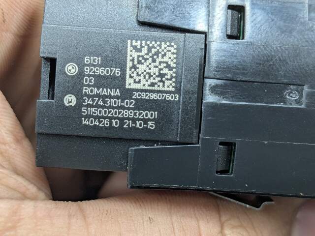 16-19 OEM BMW G12 G30 F90 M5 Center Hazard Warning Flasher Control Switch Module