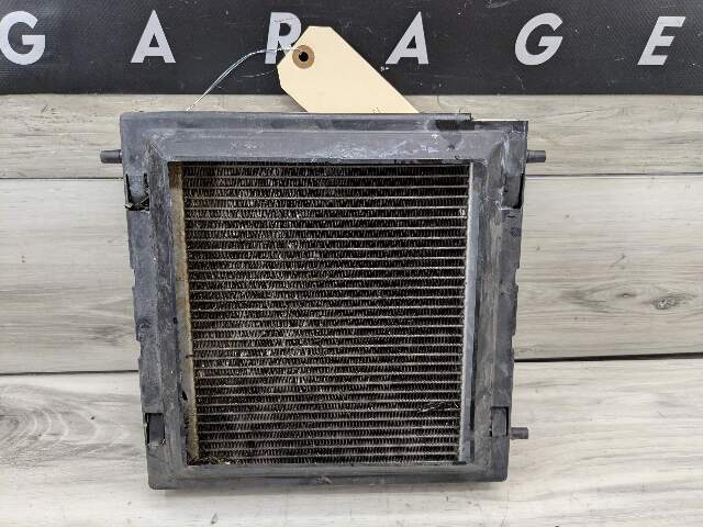 16-21 OEM BMW F90 G12 G14 G30 M5 Secondary Auxiliary Coolant Remote Radiator