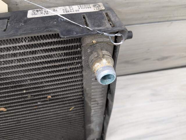 16-21 OEM BMW F90 G12 G14 G30 M5 Secondary Auxiliary Coolant Remote Radiator
