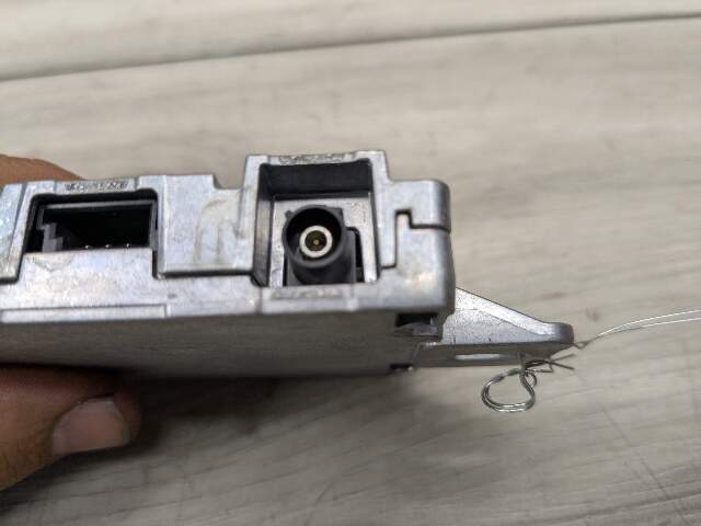 OEM BMW F22 F30 G11 G12 G30 F80 M2 M3 M4 Communication LTE Compensator Module