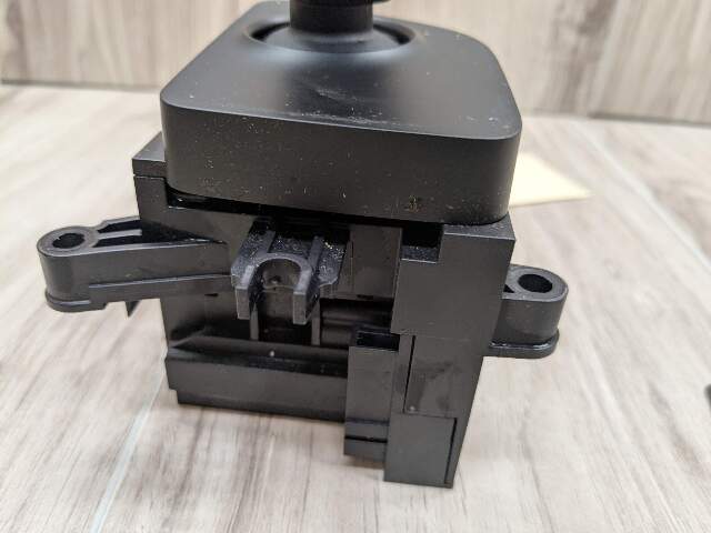 18-24 OEM BMW G01 G02 X3 X4 Auto Transmission Shifter Gear Knob Selector Switch