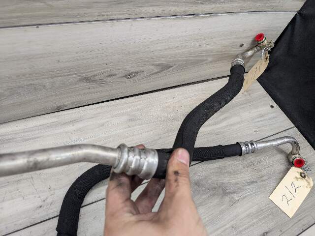 10-18 OEM BMW F10 F06 F13 F02 535 N55 Engine Oil Cooler Pipe Line Return Flow